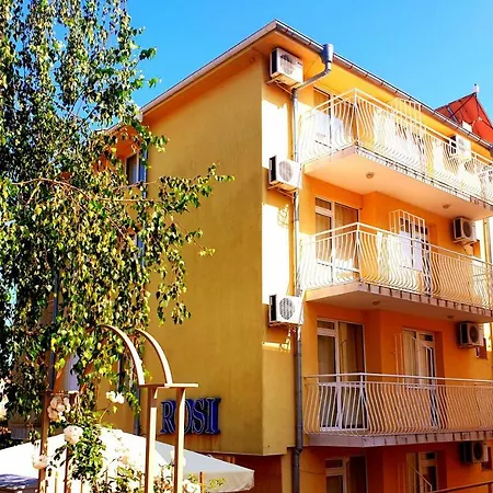 Hotel Family Rosi 2*