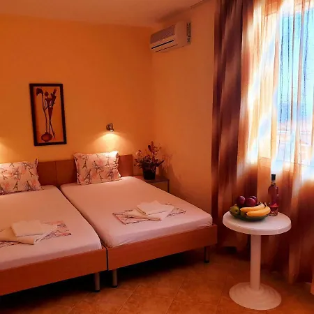Hotel Family Rosi 2*